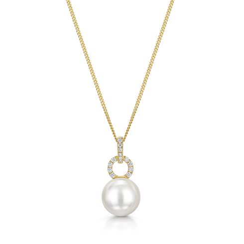 Akoya Pearl Pendant in 18ct Yellow Gold